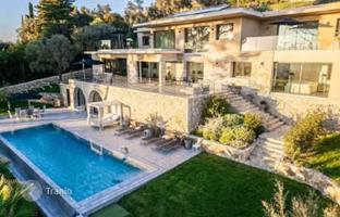 Prestigious villa with sea views, swimming pool and hammam in Mougins, Côte d'Azur, France for 2,900,000 €