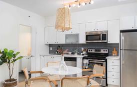 Apartment – Lynn Williams Street, Old Toronto, Toronto,  Ontario,   Canada for C$1,175,000