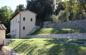 Two-storey villa near the center of Cetona, Tuscany, Italy for 700,000 €