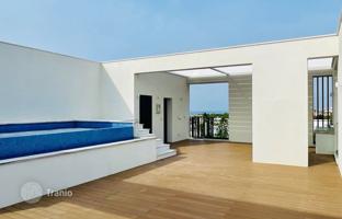 3-bedroom penthouse 133 m² in Tomb of the Kings for 525,000 €