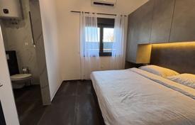 ZADAR, PRIVLAKA — Modern single-family house with swimming pool for 520,000 €