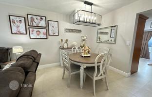 3-bedroom house 134 m² in Miami for $468,000