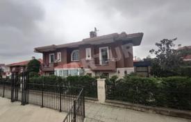 Fully Detached Stylish Villa at Valuable Compound for $1,324,000
