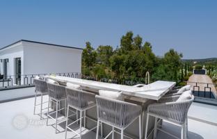 6-bedroom villa 500 m² in Sotogrande for 3,600,000 €
