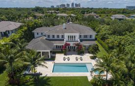 Luxury villa with a pool, a backyard, a terrace and a garage, Pinecrest, USA for $4,750,000