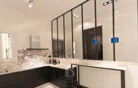 4-bedrooms apartment in Cannes, France for 3,400 € per week