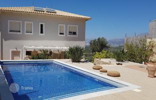 3-bedroom villa 214 m² in Heraklion (Athens) for 450,000 €