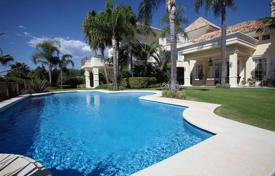 Spacious villa with a private garden, a pool, a garage and a terrace, Sierra Blanca, Spain for 5,950,000 €