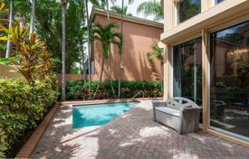 Spacious villa with a garden, a backyard, a pool, a relaxation area, a terrace and a garage, Aventura, USA for $875,000