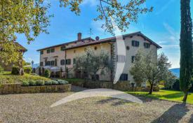 Poppi (Arezzo) — Tuscany — Farm/Agricultural Land for sale for 1,950,000 €