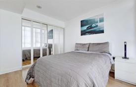 Apartment – Iceboat Terrace, Old Toronto, Toronto,  Ontario,   Canada for C$830,000