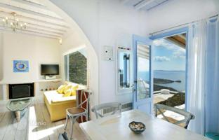 2-bedroom villa 108 m² in Mikonos for 930,000 €