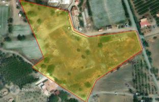 Land plot 14,280 m² in Limassol for 495,000 €