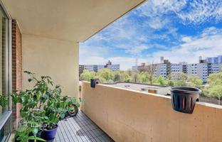 2-bedroom apartment in East York for C$679,000
