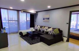 3 bed Condo in Supalai Place Condominium Khlong Tan Nuea Sub District for $286,000