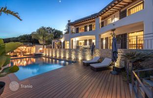 6-bedroom villa in Cagnes-sur-Mer for 3,490,000 €