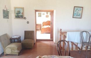 Land plot 700 m² in Kolymvari for 340,000 €