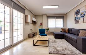 Two-bedroom apartment with a garden view in Dehesa de Campoamor, Alicante, Spain for 287,000 €