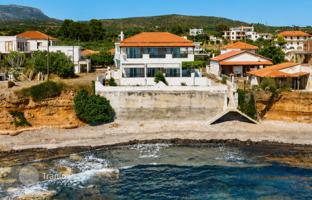 Furnished two-storey house on the first line from the sea in Lakonia, Peloponnese, Greece for 420,000 €