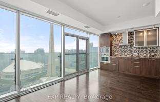 5-bedroom apartment in York Street for C$761,000