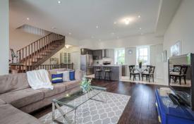 Terraced house – Scarborough, Toronto, Ontario,  Canada for C$1,661,000