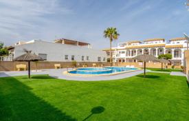 Detached house – Dehesa de Campoamor, Orihuela Costa, Valencia,  Spain for 141,000 €