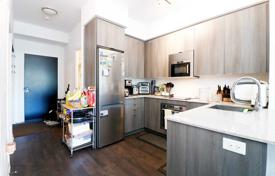 Apartment – Erskine Avenue, Old Toronto, Toronto,  Ontario,   Canada for C$1,074,000