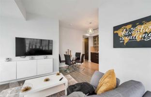3-bedroom apartment in York Street for C$1,256,000