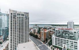 Apartment – Fleet Street, Old Toronto, Toronto,  Ontario,   Canada for C$1,031,000
