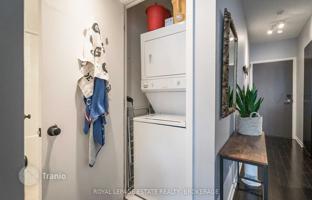 4-bedroom apartment in The Queensway for C$744,000