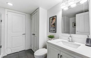 1-bedroom apartment in Lynn Williams Street for C$882,000