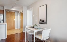 Apartment – Yonge Street, Toronto, Ontario,  Canada for C$1,022,000