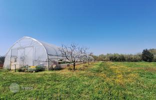 Land plot 918 m² in Porec for 167,000 €
