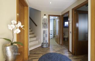 4-bedroom house 241 m² in Lloret de Mar for 750,000 €
