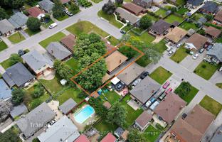 9-bedroom house in Scarborough for C$1,350,000