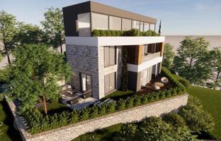 Land plot 2,500 m² in Kotor city for 735,000 €