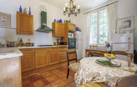 Detached house – Grasse, Côte d'Azur (French Riviera), France for 900,000 €