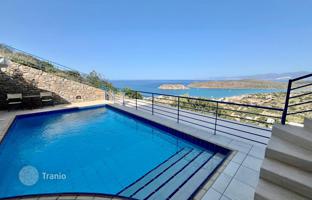 3-bedroom villa 131 m² in Lasithi for 650,000 €