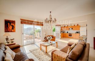 3-bedroom apartment in Paralimni for 195,000 €