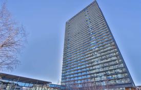 Apartment – The Queensway, Toronto, Ontario,  Canada for C$959,000