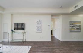 Apartment – Roehampton Avenue, Old Toronto, Toronto,  Ontario,   Canada for C$1,140,000