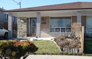 8-bedroom townhouse in North York for C$1,183,000