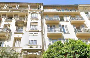 Three-bedroom apartment in Nice, Côte d'Azur, France for 348,000 €