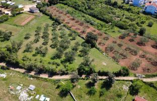 Land plot 3,000 m² in Zadar County for 600,000 €