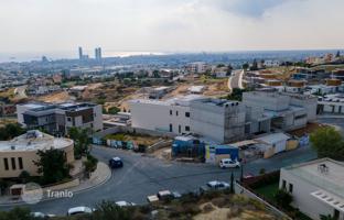 Land plot 990 m² in Germasogeia for 1,350,000 €