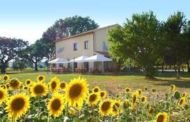 Two-storey villa with a pool in Roccastrada, Tuscany, Italy for 780,000 €