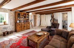 4-bedroom house 180 m² in Zadar County for 419,000 €