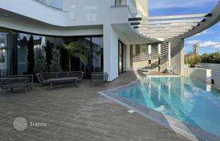 5-bedroom villa 594 m² in Limassol for 4,300,000 €