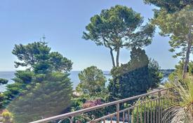 6-bedroom villa in Cap d'Antibes for 3,400,000 €