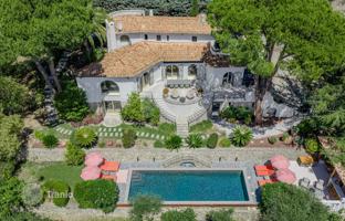 5-bedroom cottage in Mougins for 2,600,000 €